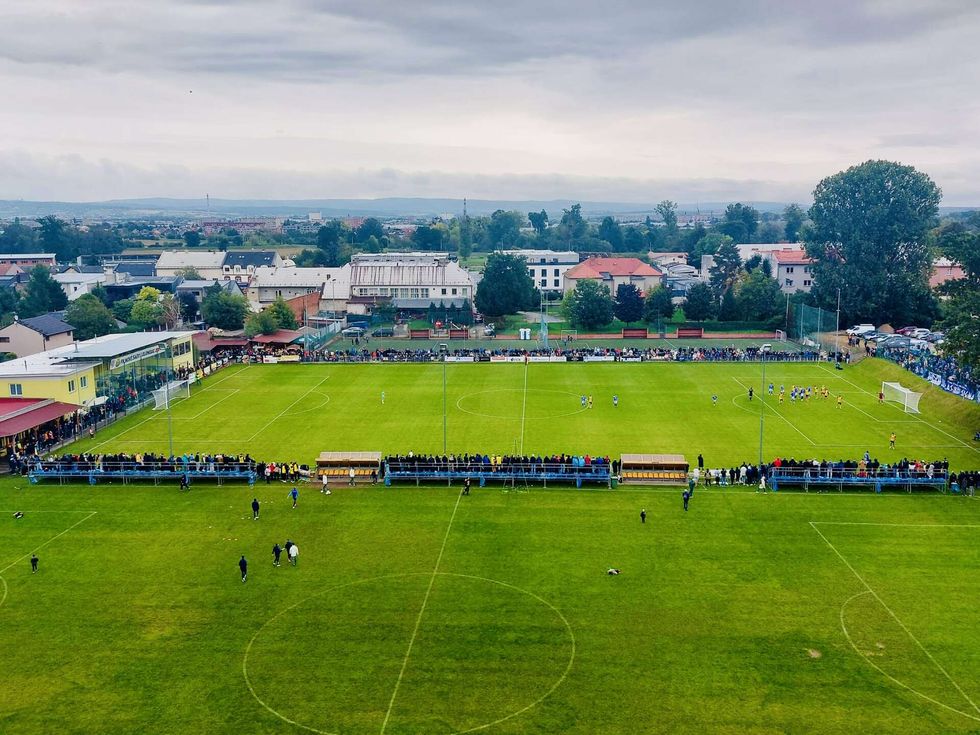 Nové Sady nemohou proti Plzni využít tribuny. Sviňárna, zlobí se kapitán. FAČR vysvětluje Nové Sady nemohou proti Plzni využít tribuny. Sviňárna, zlobí se kapitán. FAČR vysvětluje