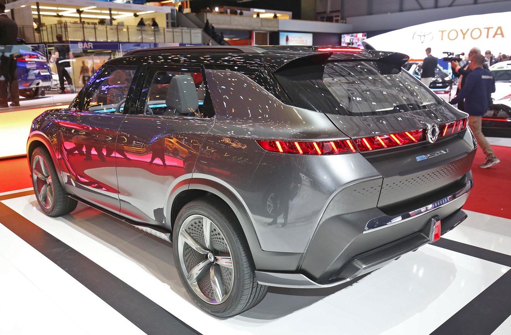 SsangYong e-SIV EV concept