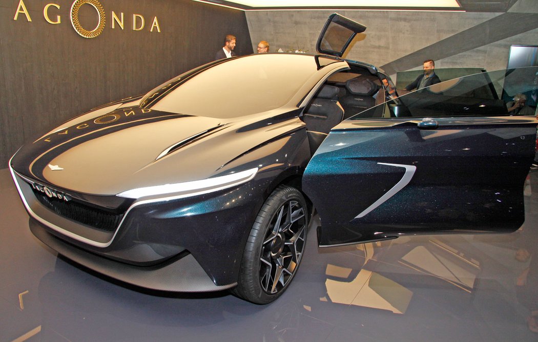 Aston Martin Lagonda