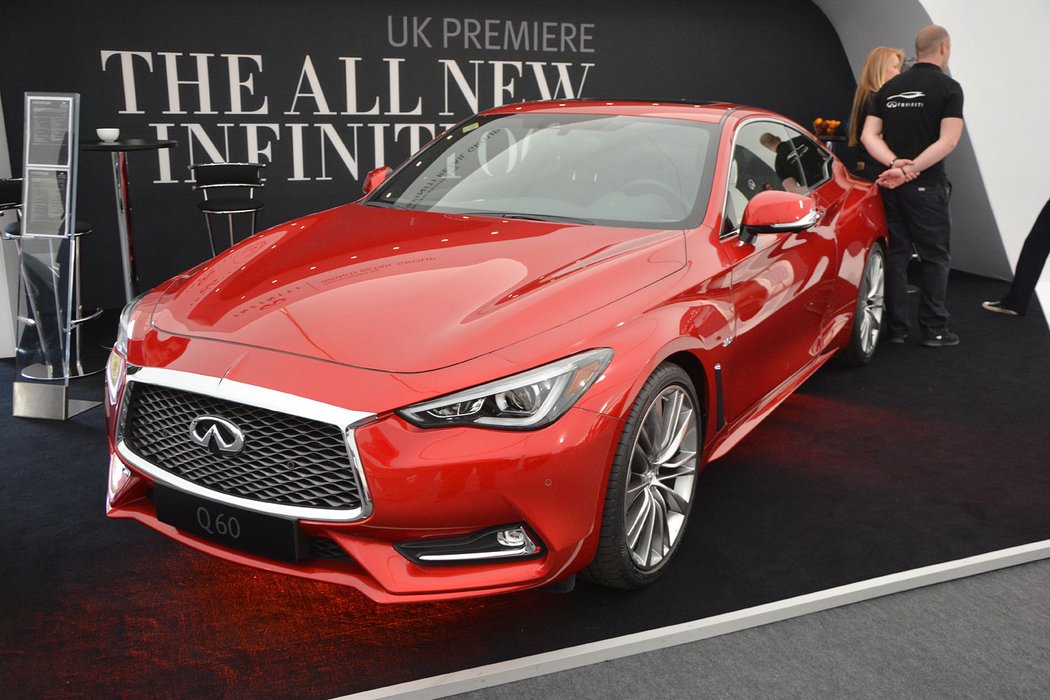 Britská premiéra elegantního kupé Infiniti Q 60