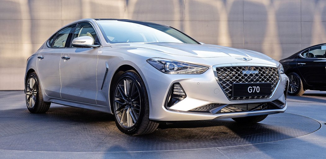 Genesis G70