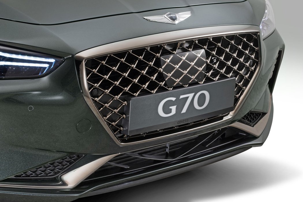 Genesis G70