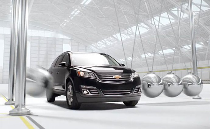 Chevrolet předvádí první středový airbag (+video)