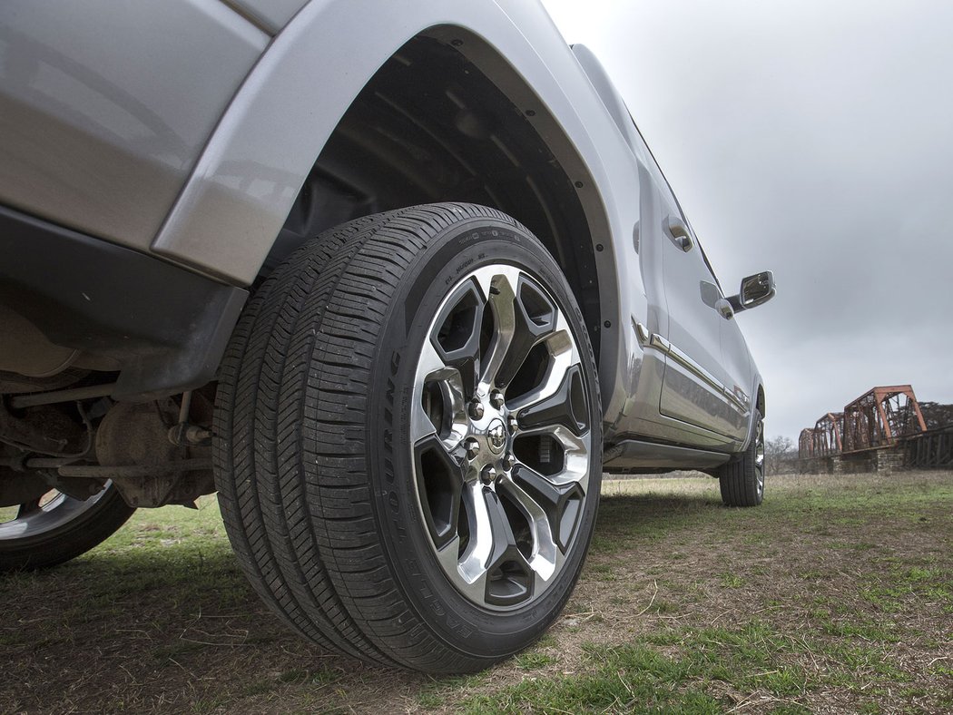 Ram 1500 Limited Crew Cab