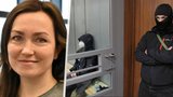 Novinářka zadržená Rusy před odletem do Prahy: Soud jí prodloužil vazbu do prosince! 