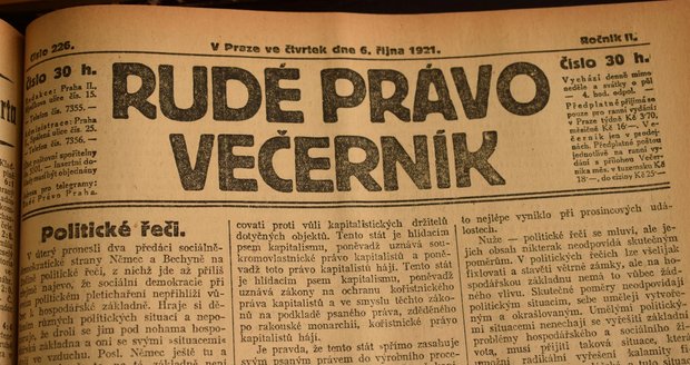 Celostátní Rudé právo si nebralo servítky s oponenty ze sociální demokracie a řešilo jejich „politické řeči“. Vycházelo tehdy dvakrát denně