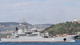 Ruská výsadková loď Novočerkassk.