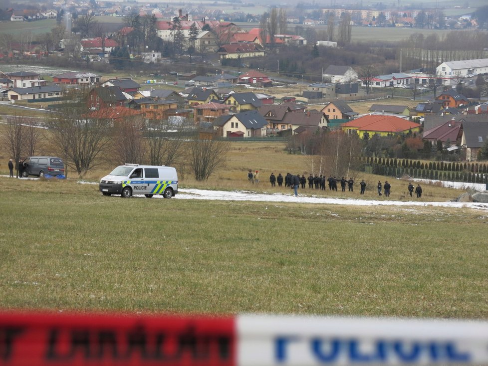 Policisté na místě nálezu těla Lucie