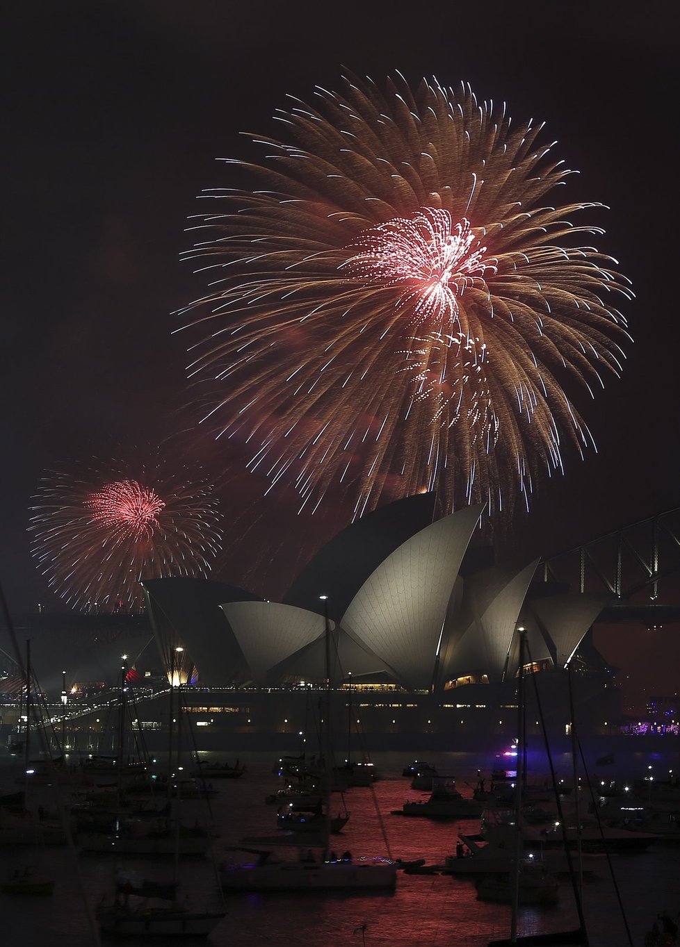 Ohňostroj nad Operou v Sydney