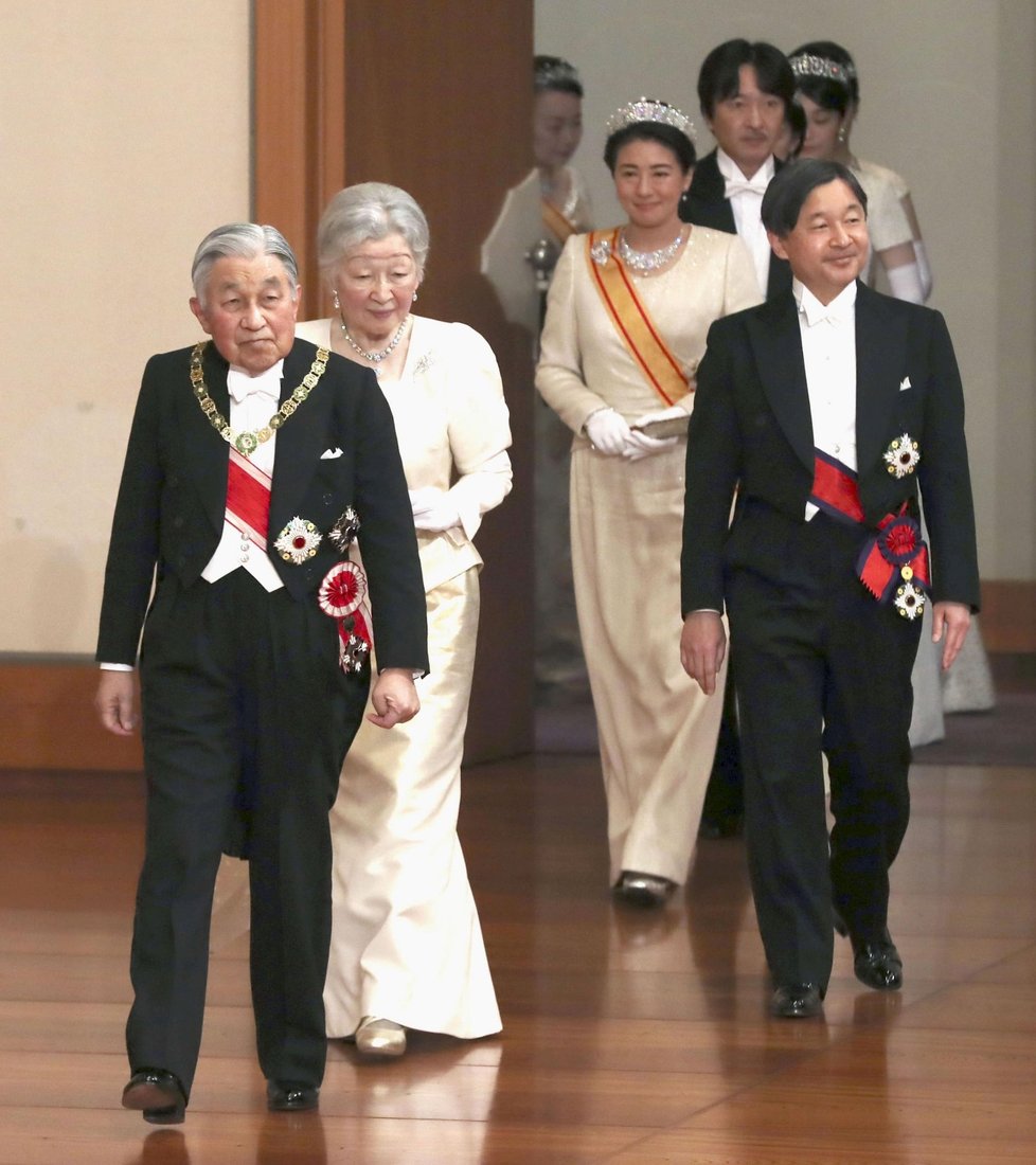 Rodina japonského císaře Akihita při novoročních oslavách v Japonsku (1. 1. 2019)