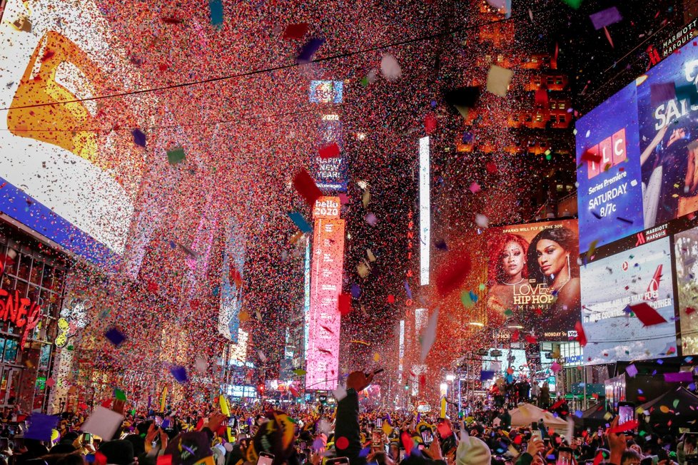 Novoroční oslavy v New Yorku na Times Square (1. 1. 2020)