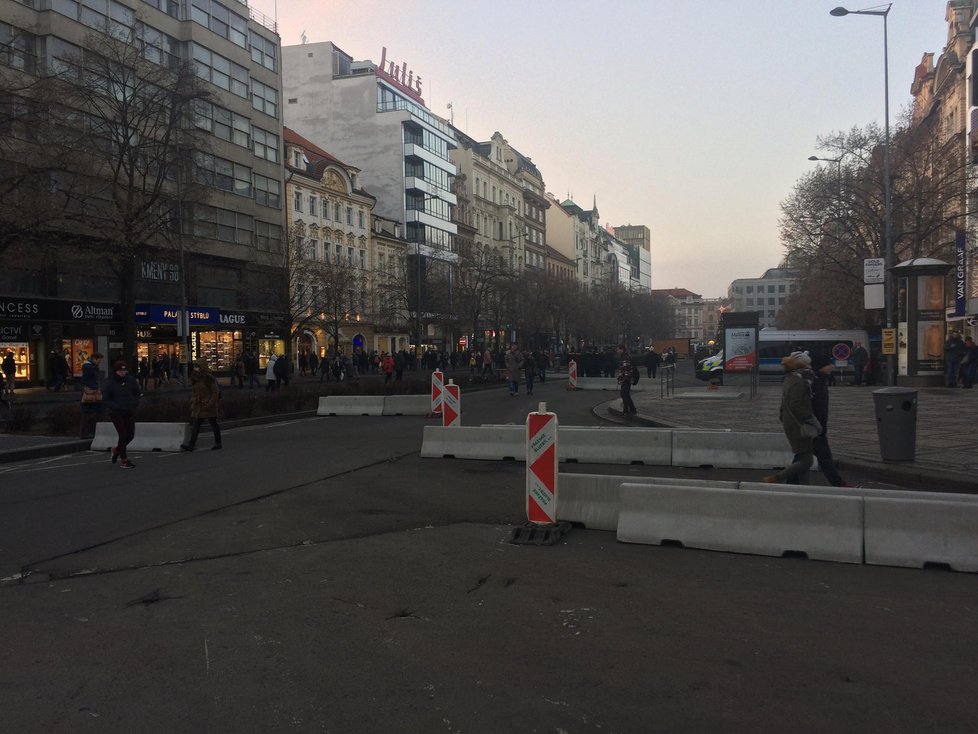 Pražské centrum se pomalu ale jistě připravuje na silvestrovské oslavy