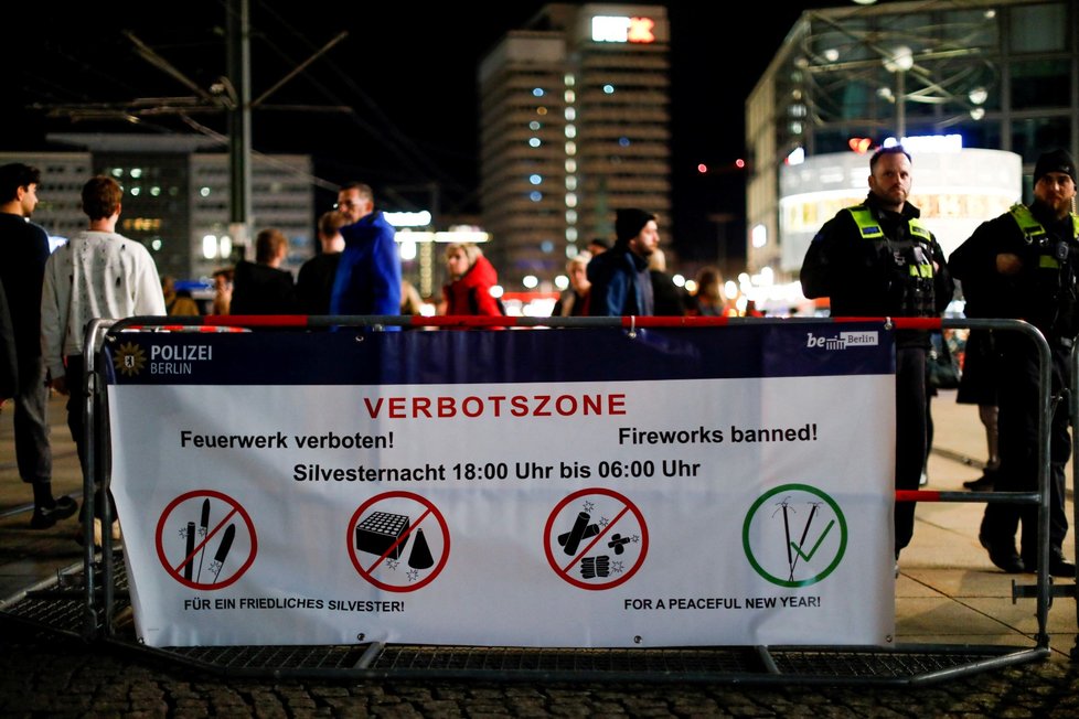 Alexanderplatz v Berlíně: Zákaz pyrotechniky.