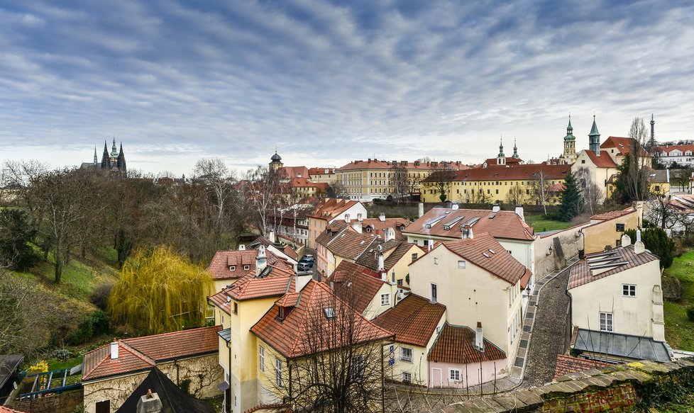 Prahu čeká větrný týden. (ilustrační foto)