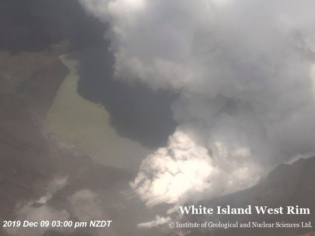 V pondělí 9.12.2019 došlo k erupci sopky na novozélandském ostrovu White Island.