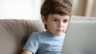 Každé desáté dítě řeší s AI osobní věci. Co by měl každý rodiče udělat? Každé desáté dítě řeší s AI osobní věci. Co by měl každý rodiče udělat?