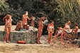 Nejhanbatější ostrov Evropy: Staré pohlednice z místa o které se dělí armáda s naháči