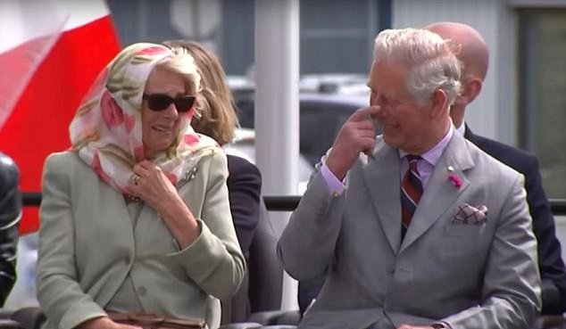 Princ Charles a Camilla.