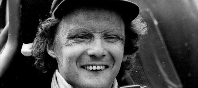 Legendární jezdec Formule 1 Niki Lauda utrpěl své zranění právě na okruhu Nürburgring