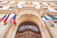 Praha 4 má nové vedení: Na koalici se dohodly ODS, TOP 09 a ANO, starostou je Kubín