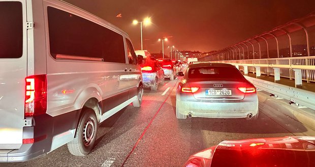 V Praze kolabuje doprava. (12.11.2025)