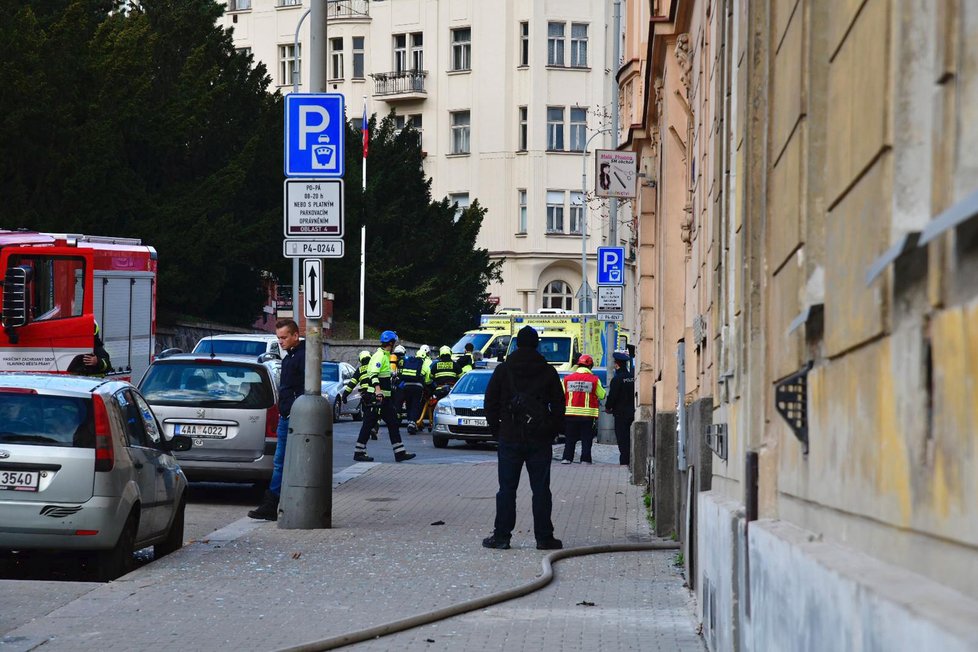 5. března 2019: V úterý v brzkých ranních hodinách hořelo v horních patrech domu v ulici Svatoslavova.