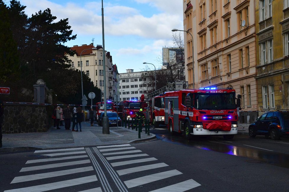 5. března 2019: V úterý v brzkých ranních hodinách hořelo v horních patrech domu v ulici Svatoslavova.