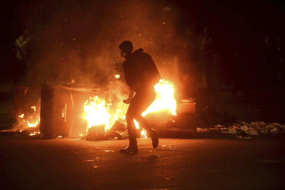 Násilnosti v americkém Oaklandu po prezidentských volbách