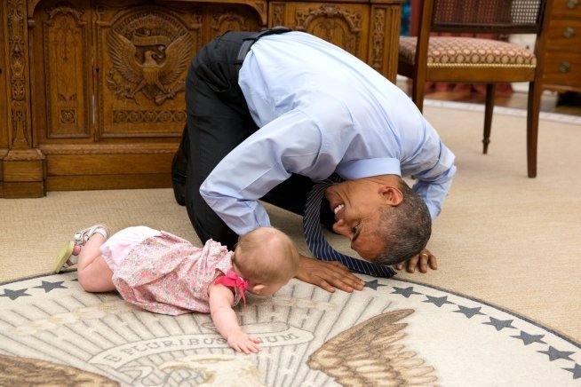 Osm let ve funkci prezidenta USA. Barack Obama v momentech zachycených fotografem Bílého domu.