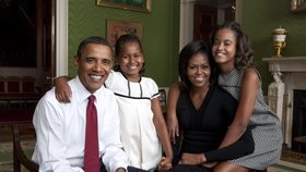 Rodina amerického prezidenta Baracka Obamy na oficiální fotografii