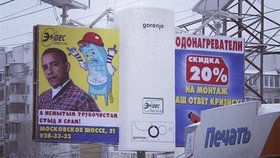 „Nemytým kominíkům hanba!“ hlásal plakát ruské firmy. Místo kominíka zobrazila prezidenta USA Obamu.