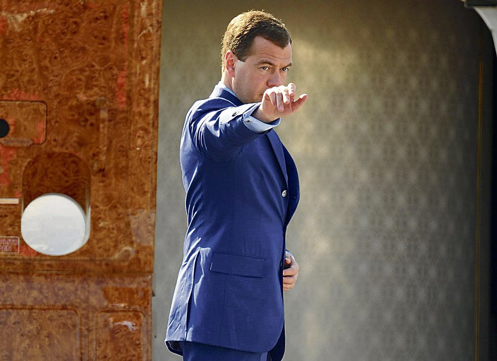 A Medveděv se loučí s Prahou