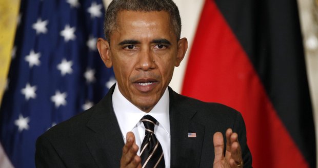 Americký prezident Barack Obama řešil Ukrajinu telefonicky s protějškem Petrem Porošenkem.
