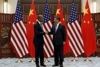 Setkání prezidentů USA a Číny: Jednali o Jihočínském moři i KLDR