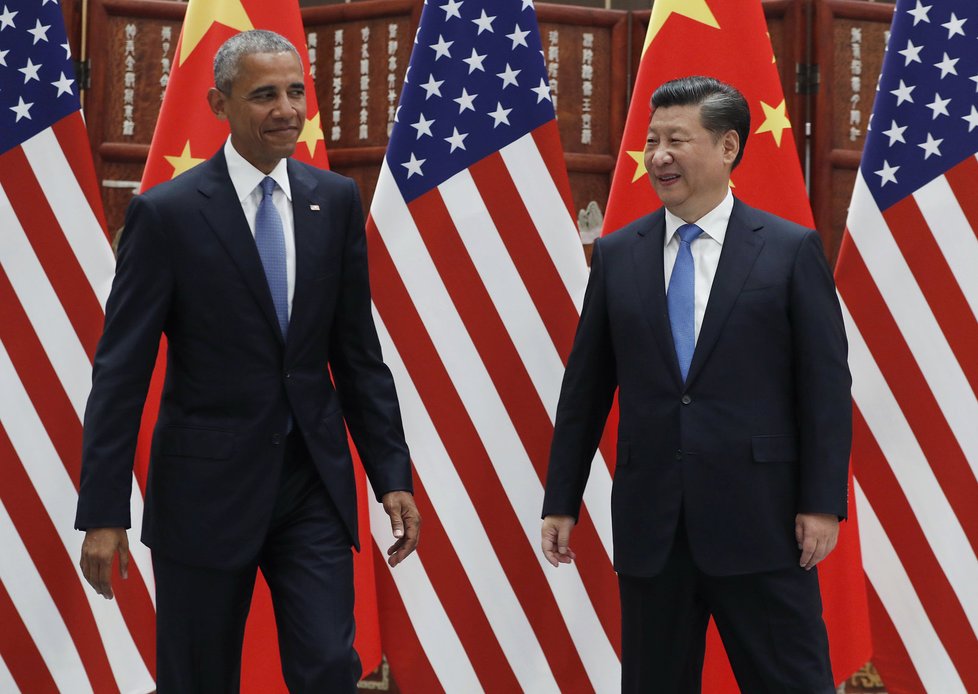 Bývalý americký prezident Barack Obama v čínském Chang-čou jednal se svým čínským protějškem Si Ťin-pchingem o kybernetické bezpečnosti, severokorejském jaderném programu či o situaci v Jihočínském moři.