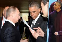 Schůzka mocných: Obama a Putin ve stejných hábitech i s kyselými úsměvy