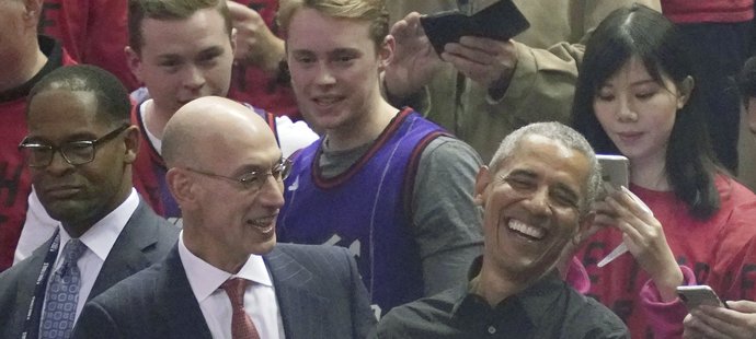 Finále NBA navštívil i bývalý prezident USA Barack Obama