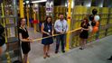 Obchod Amazon v Dobrovízi otevřel novou skladovací věž