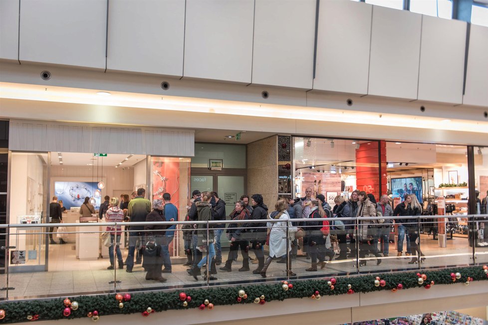 Vánoční šílenství brzy vypukne v českých obchodech (ilustrační foto)