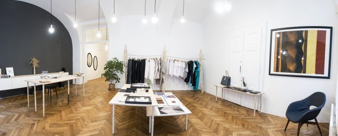 100CLASS concept store