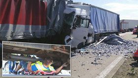 Hromadné nehody kamionů ucpaly D2. Policisté vyrazili den poté na velké kontroly řidičů.