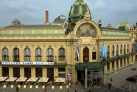 Kam v září v Praze zdarma? Korunovační klenoty, letecký den i festivaly pro děti