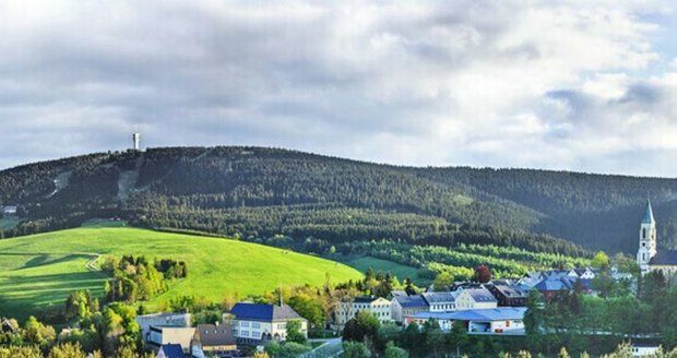 Lázeňský Oberwiesenthal, ležící v 914 metrech nad mořem, je nejvýše položeným městem Německa