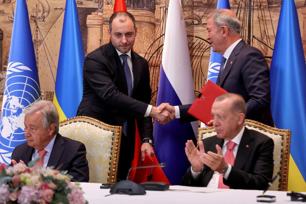 Podpis dohody o vývozu ukrajinského obilí (22.7.2022)