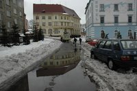 Obleva: Tání sněhu a deště ohrožují Plzeňsko