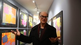 Prahu navštívil synovec Andyho Warhola James, rozpovídal se o fenomenálním umělci.