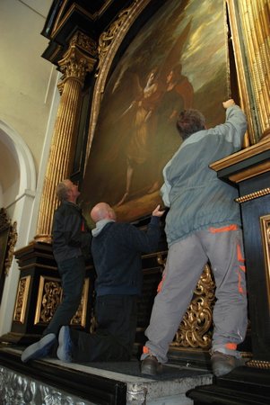 Na své místo na bočním oltáři se po restaurování vrátil další ze Škrétových obrazů