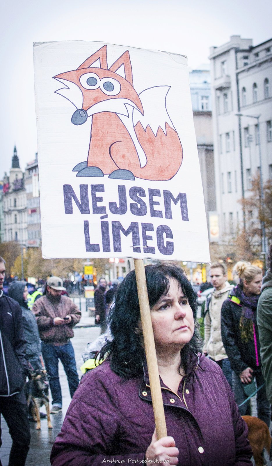 Na demonstraci proti kožešinám dorazilo něco přes 600 lidí.