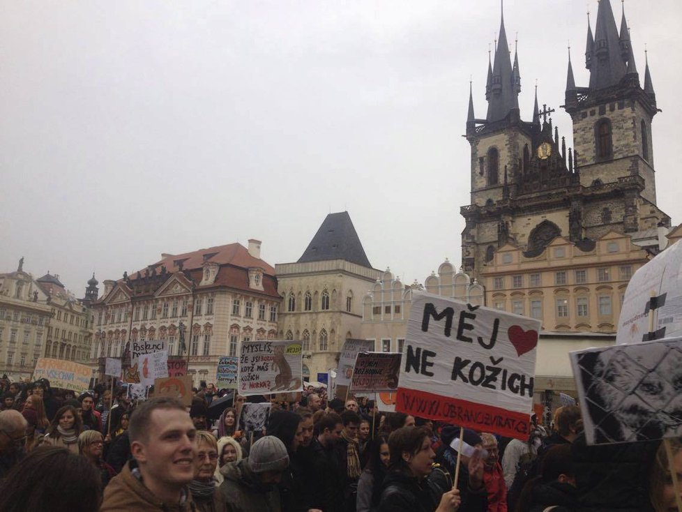 Aktivisté prošli centrem Prahy.