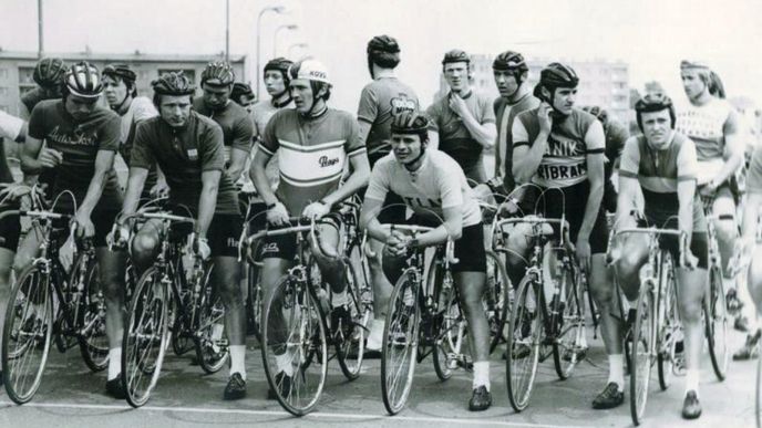 Obrázek cyklistiky, jak si ji pamatujeme ze 70. a 80. let